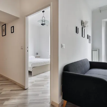 Lägenhet Joivy Stylish 2-bed Flat, Easy Access To Centre Milano